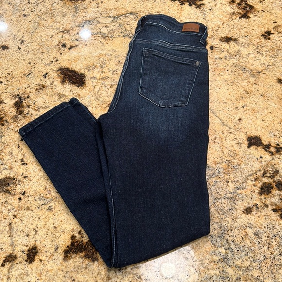 Judy Blue Skinny Fit Jeans - Picture 1 of 7